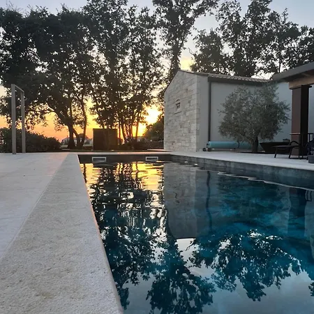 Casa Bosca With Heated Pool * Sveti Petar u Šumi